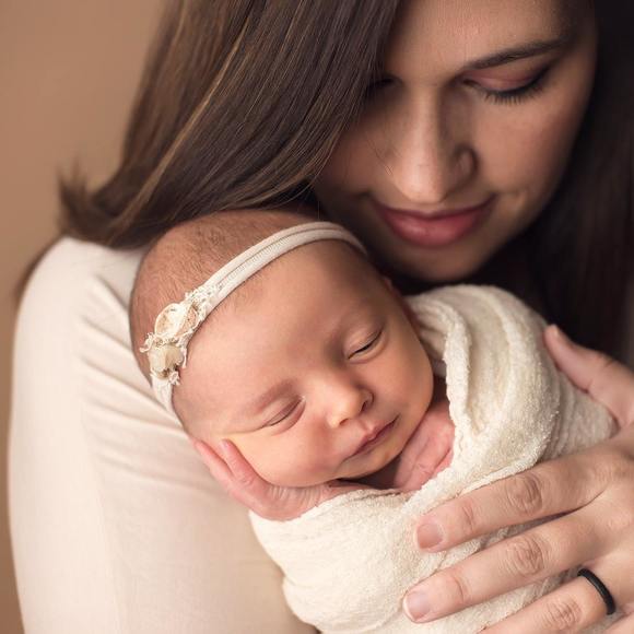 Meet the Posher Other - Meet your Posher, Ivy